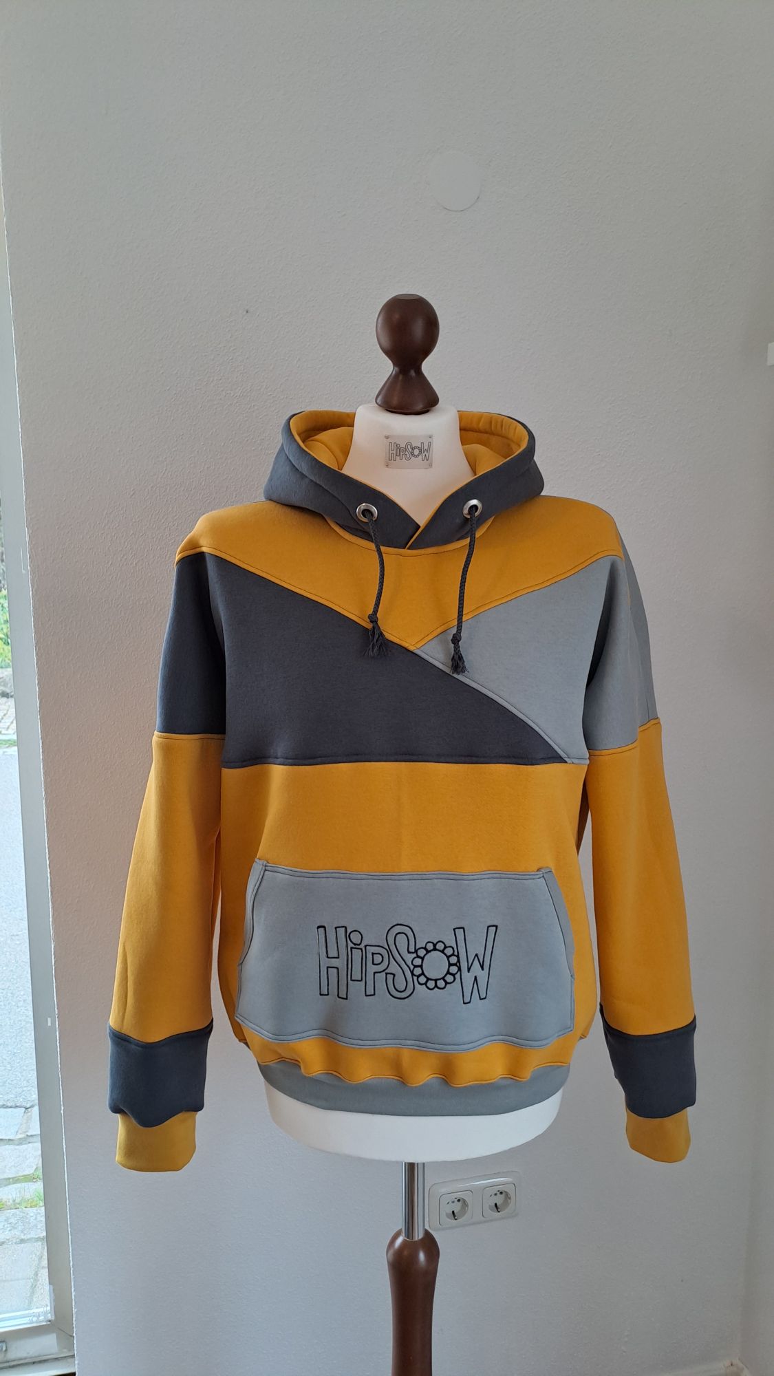 Persönlicher Hoodie von HipSoW - Hoodie Standartmodell Nr.