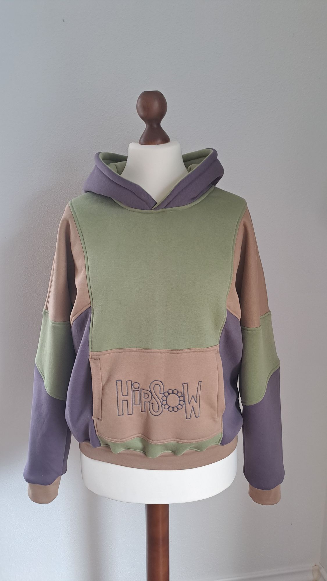 Persönlicher Hoodie von HipSoW - Hoodie Standartmodell Nr.
