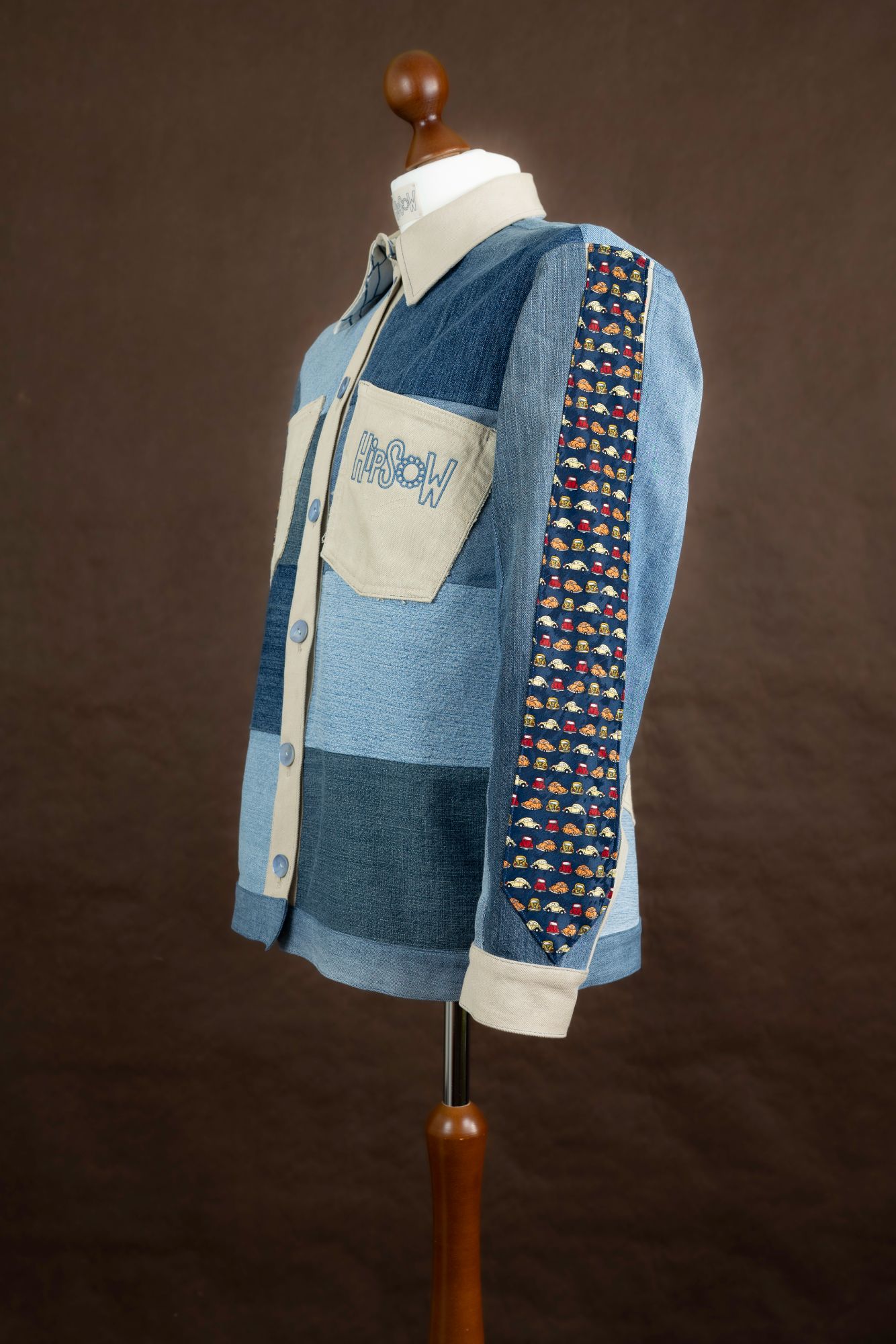 HipSoW Upcycling Jeansjacke auf Büste