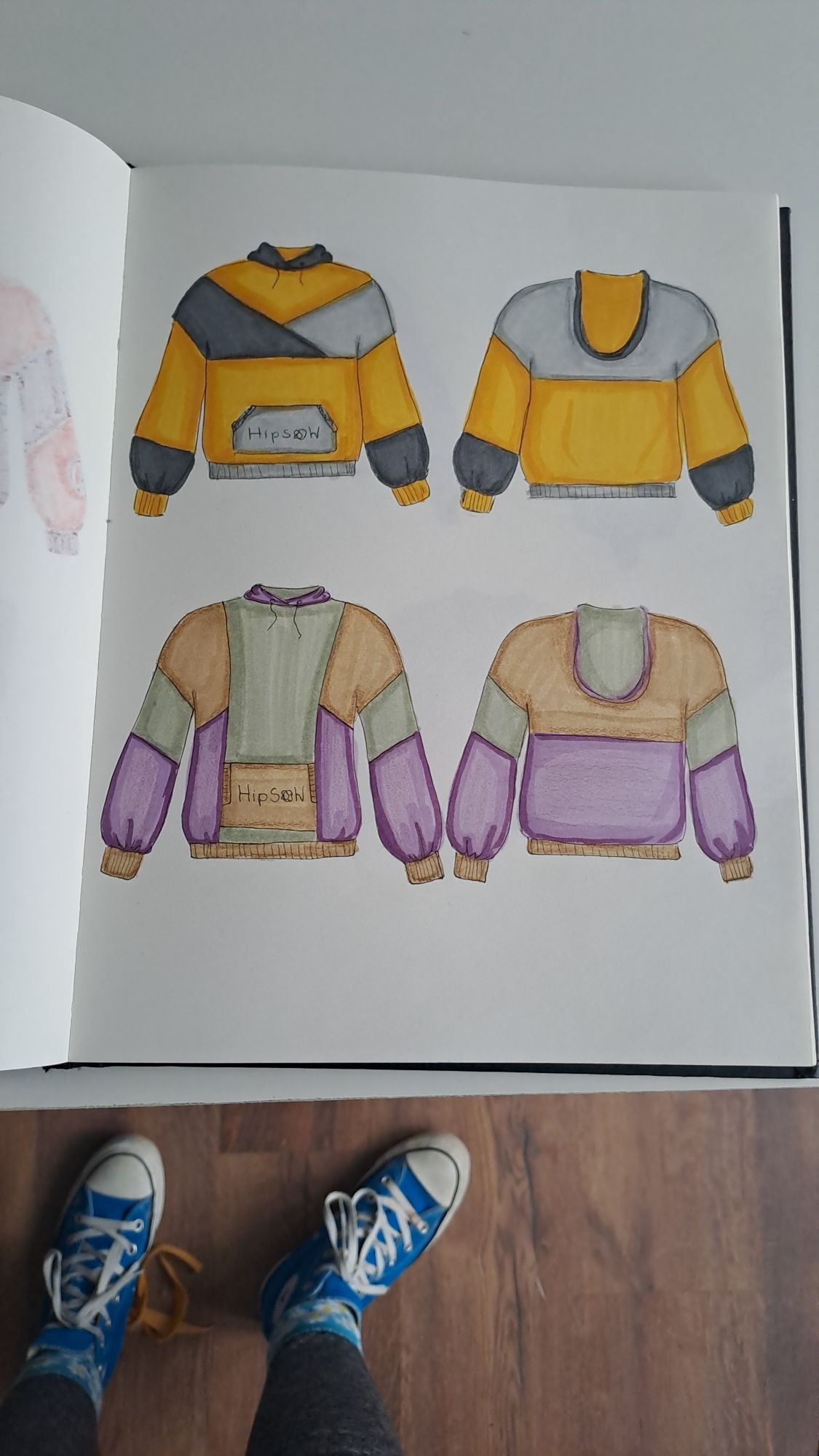 Entwurfsskizze meiner Hoodies - Hier sieht man wie ich vorgehe beim entwerfen meiner Hoodies.