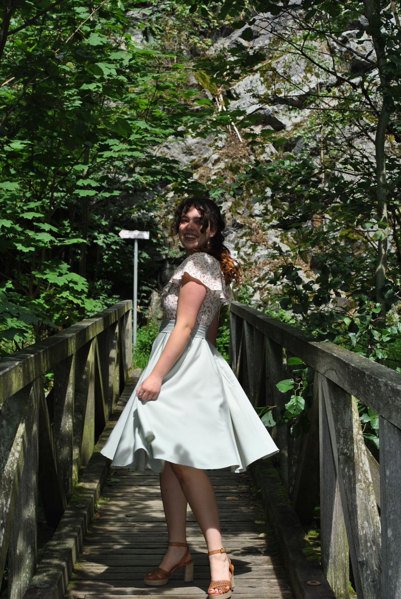 50er Jahre Kleid - Dieses Kleid im 50er Jahre Stil habe ich mit 16 Jahren genäht, doch es passt noch erstaun…